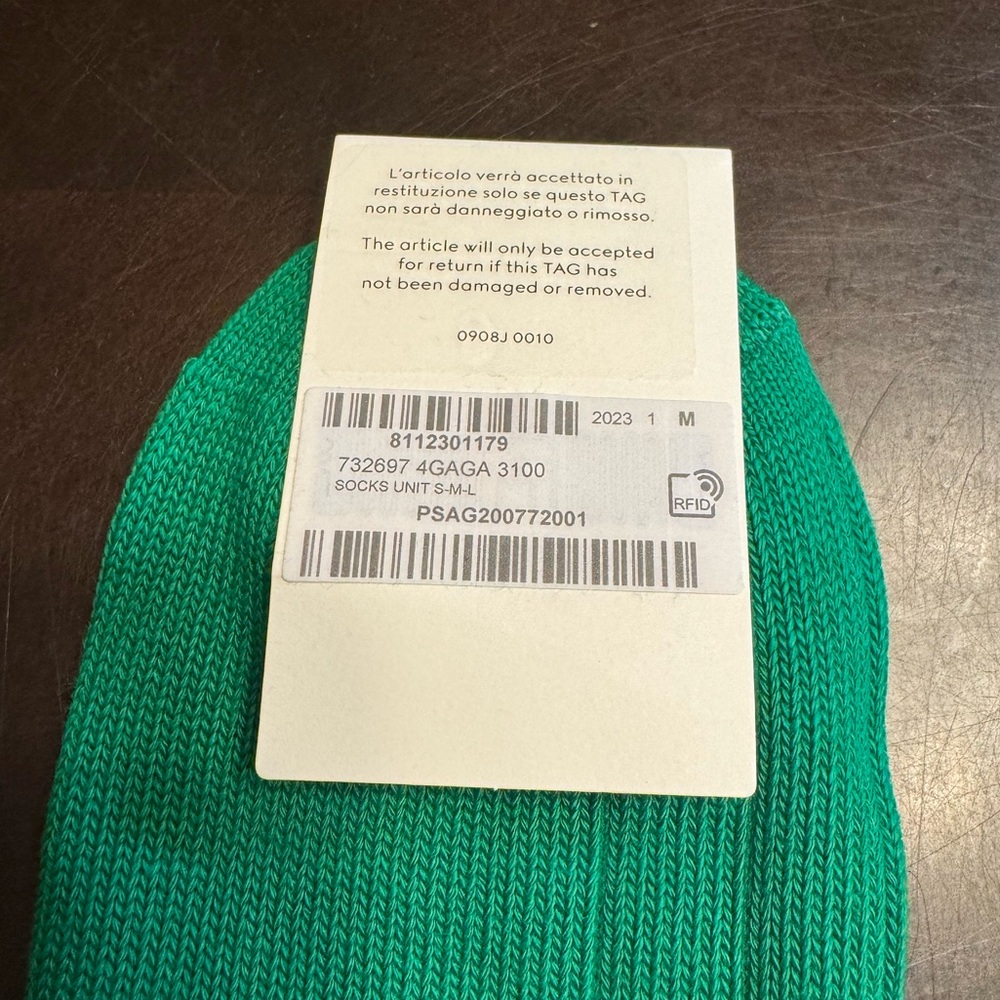 New Authentic Gucci Logo Socks Green Size M - Picture 10 of 10